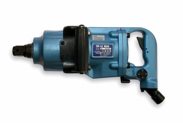 Pistol pneumatic de insurubat cu impact  1<sup>'</sup> - 2850Nm - 3900 rot/min